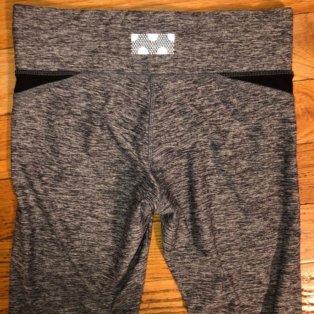 LAST CHANCE!!⭐️PINK Victorias Secret leggings - Picture 10 of 10
